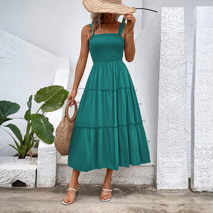 Pulling straps and sleeveless dress
