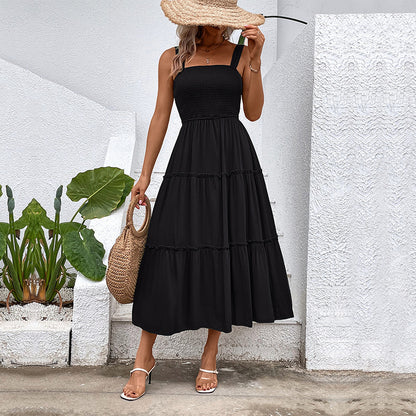 Pulling straps and sleeveless dress
